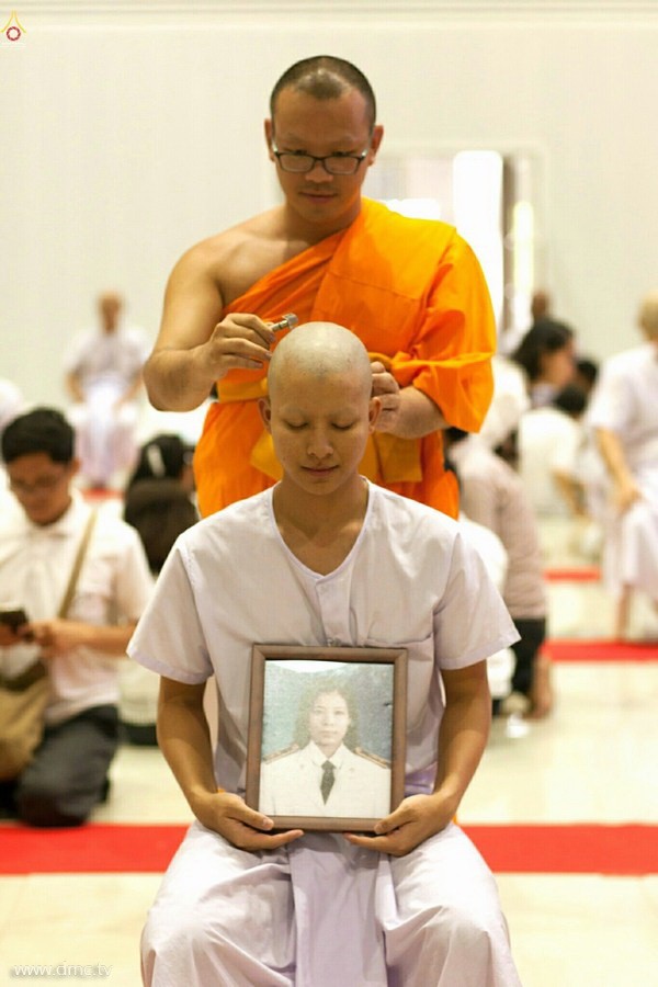 Hình ảnh xuất gia gieo duyên tại tu viện Wat Phra Dhammakaya, Thái Lan - Ảnh minh hoạ 4